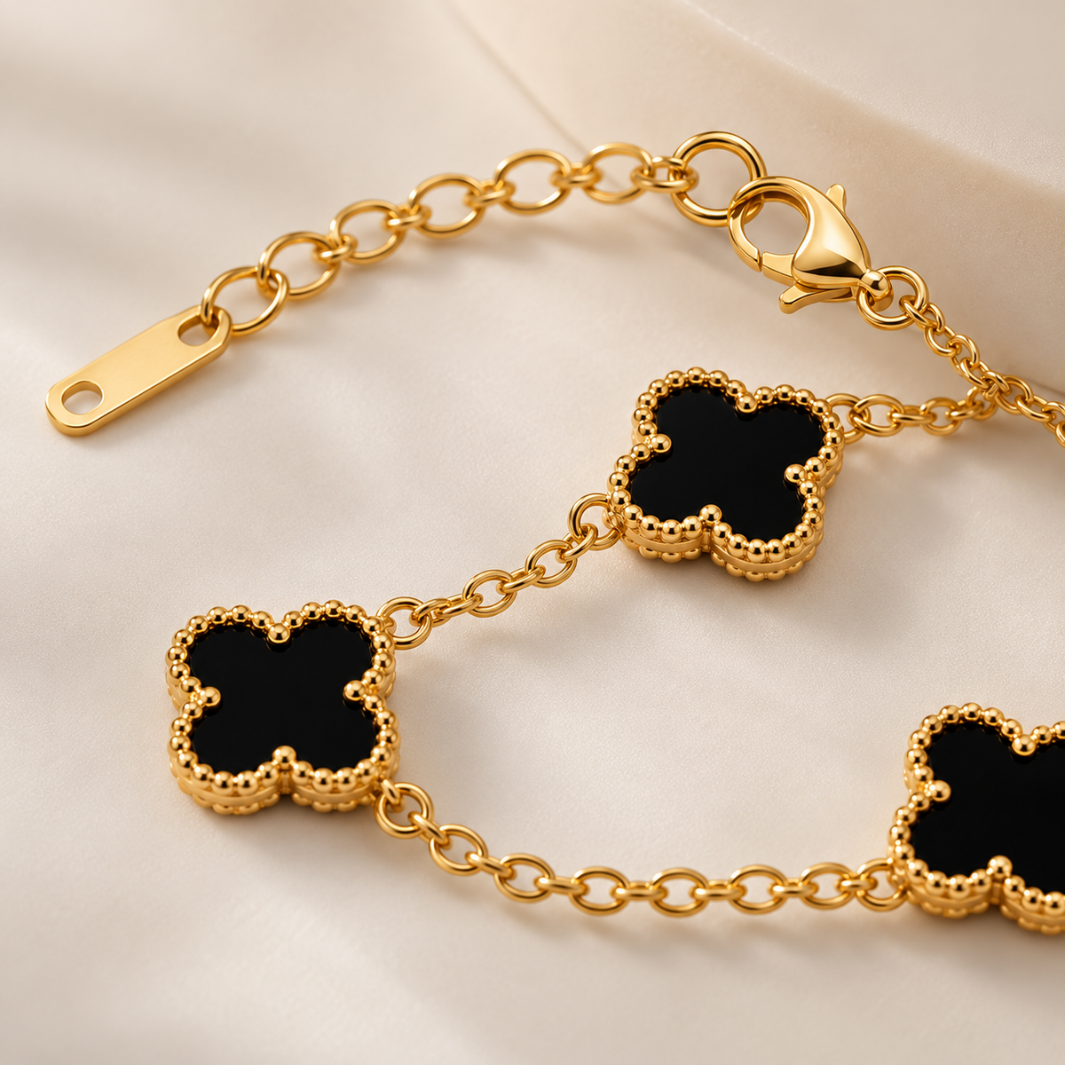 Black Clover Bracelet – 18K Gold Finish